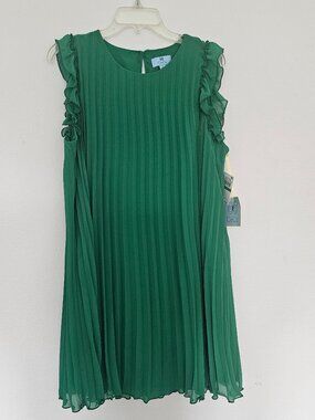 NWT CeCe Ruffled Sleeve Short Pleated Shift Dress. Size L